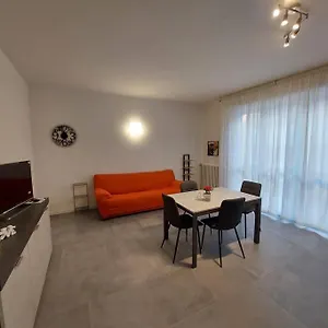 https://apt-casa-gerry-centro.italymilanhotels.net